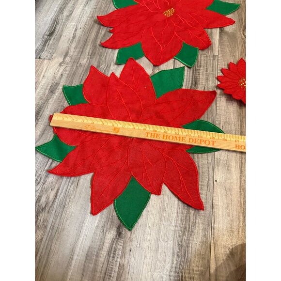 VTG  Embroidered Red Poinsettia Placemats Accessories Set coaster /pot-holders - Picture 11 of 11